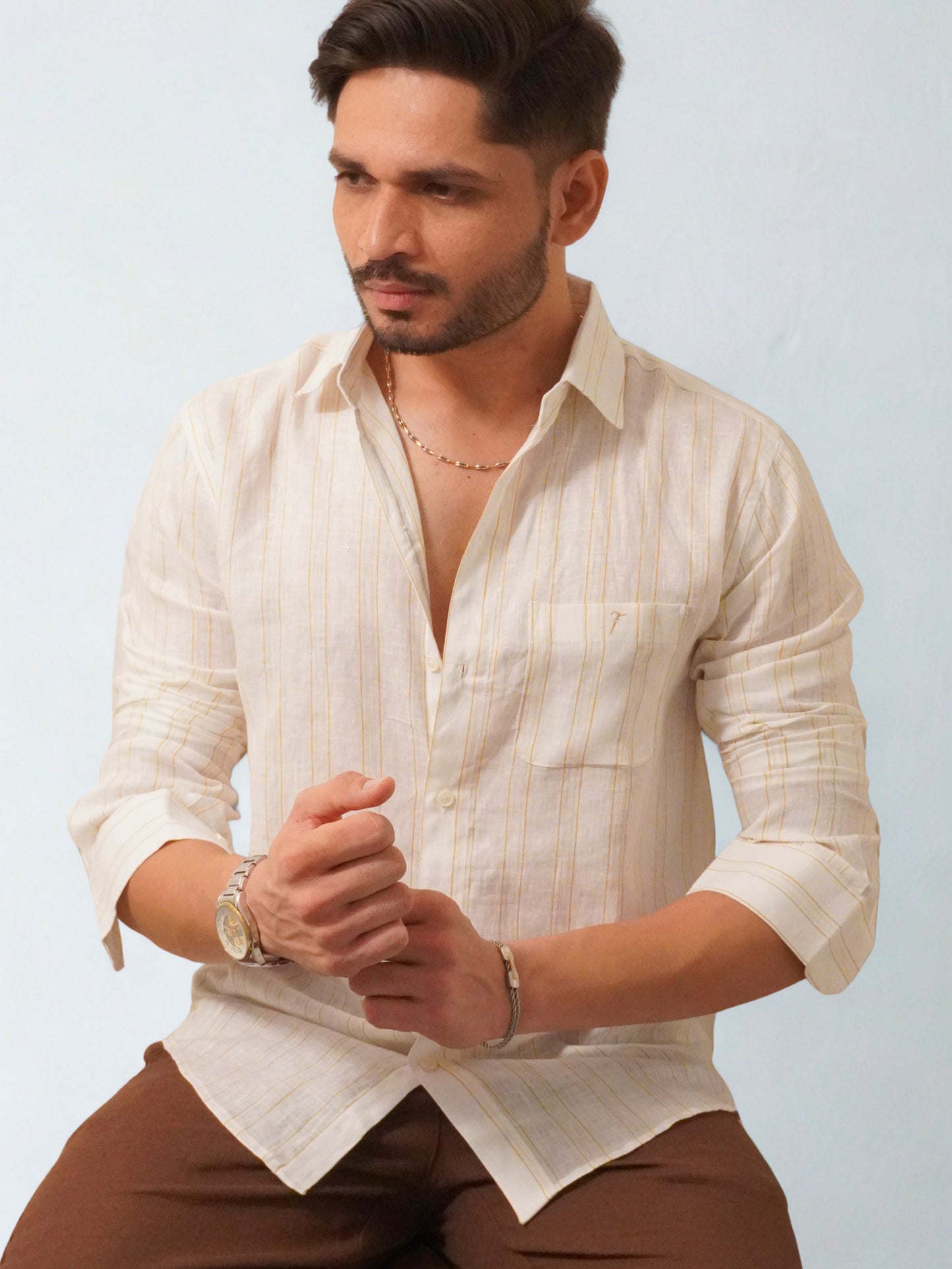 Classic Fit Off-White Striped Linen Shirt